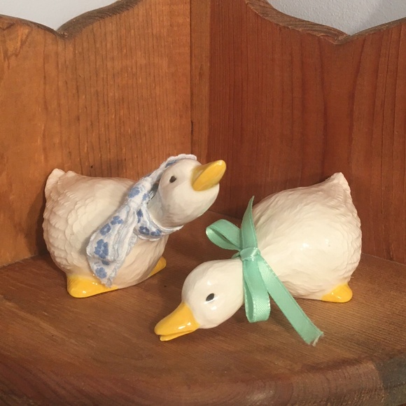 Ceramic Duck/goose figurines - Picture 1 of 6